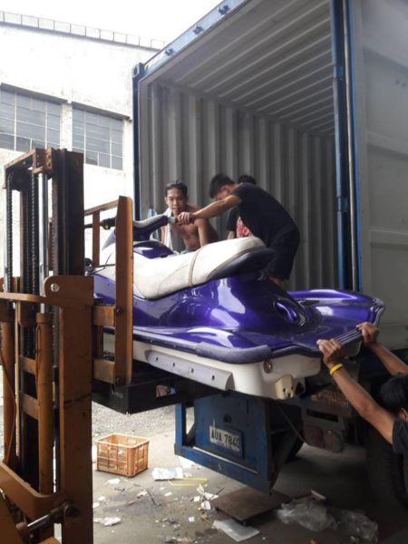 UNLOADING OF CONTAINER FOR SATURDAY AUCTION IN RPJ ALABANG