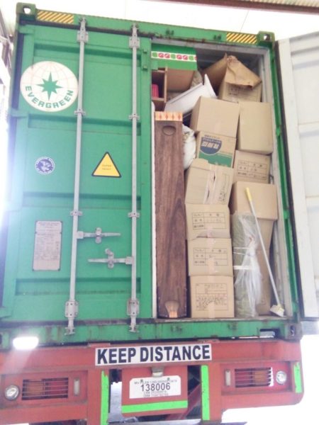 UNLOADING 2ND CONTAINER AT RPJ BULACAN